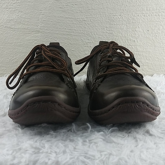 BORN Handcrafted Brown Metallic Leather Lace Up Round Toe Low Top Sneaker Shoe - Picture 3 of 15